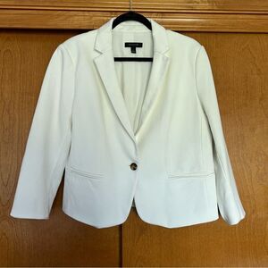 Ann Taylor The Newbury Blazer in Knit Twill White Size 14